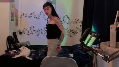 Bella online show from 06-04-26, 08:15
