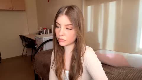 Teya online show from 03-17-26, 02:09