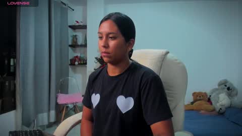 Alejandra  online show from 01-04-25, 01:31