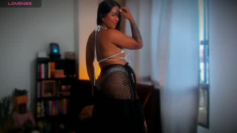 Alejandra  online show from 02-27-25, 10:20
