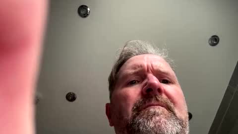 Snapshot of killbill228 chatting on 03-10-26, 03:39 William online show from 03-10-26, 03:39