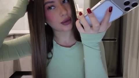 Snapshot of killer__girls chatting on 03-02-26, 09:21 EvaAnna online show from 03-02-26, 09:21