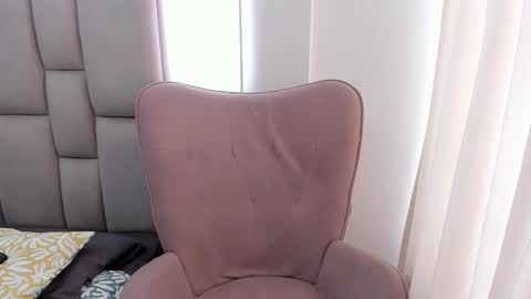 Ana      online show from 02-01-25, 02:24