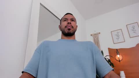 Kilua Muscle guy online show from 05-14-26, 08:59