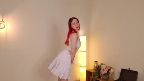 Snapshot of kim___red chatting on 01-18-26, 01:59 Kim online show from 01-18-26, 01:59