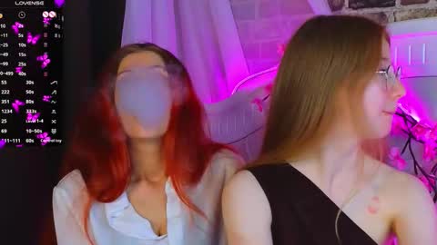 Snapshot of kim__dunn chatting on 11-06-25, 08:43 CatherineBarkJamieWallace online show from 11-06-25, 08:43