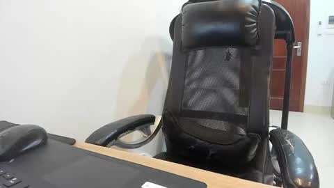 Snapshot of kim_baby2005 chatting on 11-26-25, 06:58 Kim online show from 11-26-25, 06:58