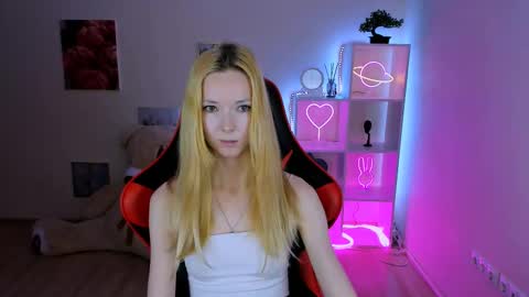 kim_boyd online show from 02-17-25, 02:48