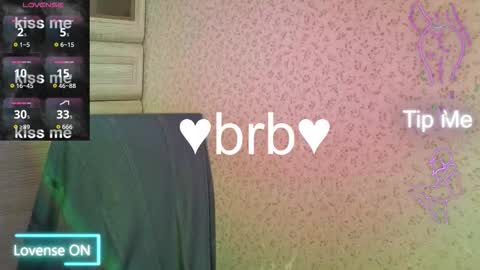 Kim online show from 02-18-26, 12:01