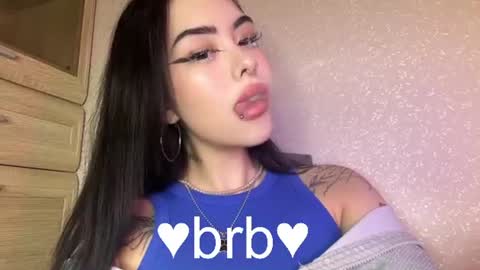 Snapshot of kim_brownie chatting on 06-18-26, 06:56 Kim online show from 06-18-26, 06:56
