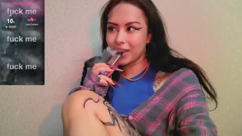 Snapshot of kim_brownie chatting on 06-23-26, 12:41 Kim online show from 06-23-26, 12:41