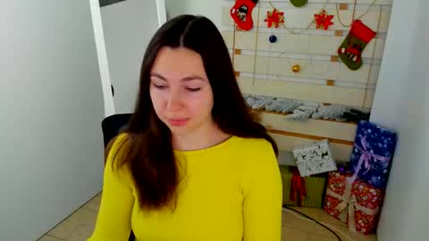 Kim online show from 12-03-25, 01:42