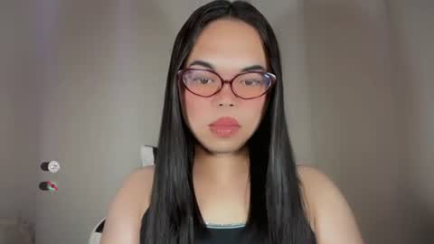 Snapshot of kim_kyile chatting on 11-30-25, 11:47 KYLIE online show from 11-30-25, 11:47