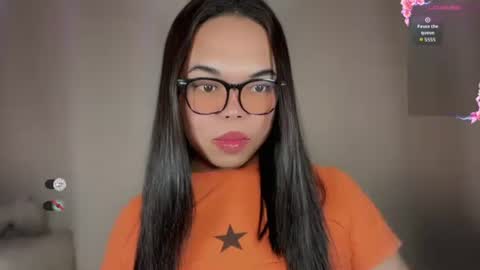 Snapshot of kim_kyile chatting on 12-05-25, 01:52 KYLIE online show from 12-05-25, 01:52