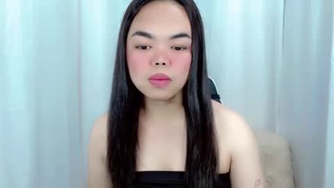 Snapshot of kim_kyile chatting on 01-05-26, 09:18 KYLIE online show from 01-05-26, 09:18