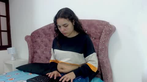 K I M online show from 01-31-25, 11:56