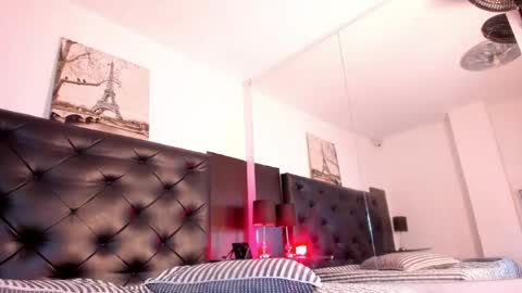 Kim Marquez online show from 04-23-26, 08:44