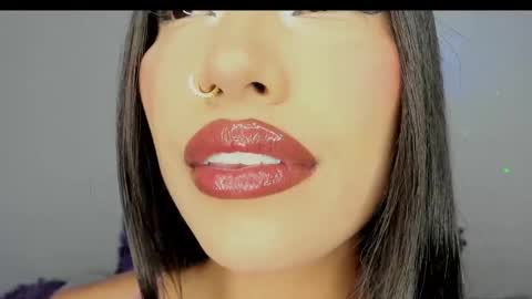 kim_mouth17 online show from 05-12-26, 03:14