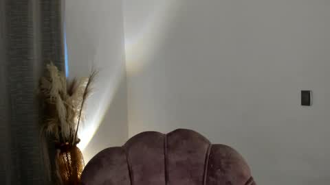 Kim Murphy online show from 04-08-26, 11:43