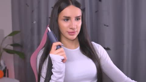 Kim Oberlin online show from 10-25-25, 11:07