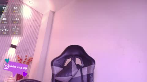 Kim  online show from 06-14-26, 02:24