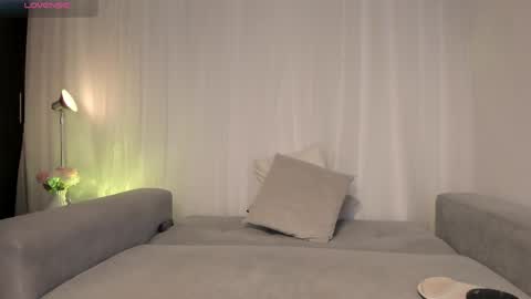 Kim online show from 04-07-26, 02:12