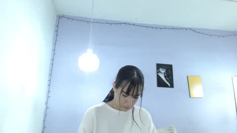 Kim  Yuk online show from 01-20-25, 07:25