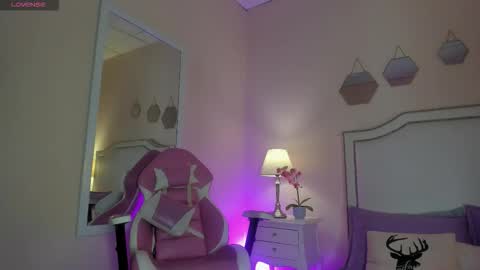 April online show from 09-28-25, 08:03