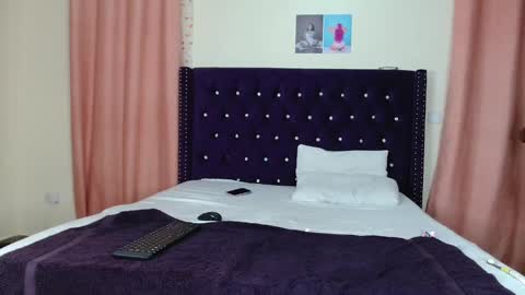 Snapshot of kimberly_blaze chatting on 03-09-25, 03:43 kimberly_blaze online show from 03-09-25, 03:43