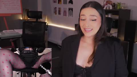 Kimberly 1200-1900 GMT-5 online show from 01-05-26, 07:28