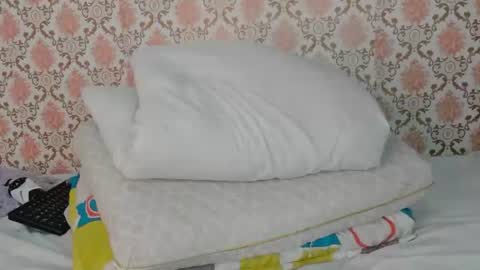 Kimberly online show from 06-11-26, 12:32