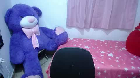 Kim online show from 10-30-25, 10:49