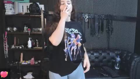  KIMBERLY SWAN  online show from 03-02-26, 12:02