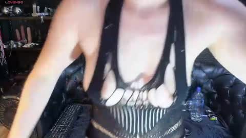  KIMBERLY SWAN  online show from 07-16-26, 06:25