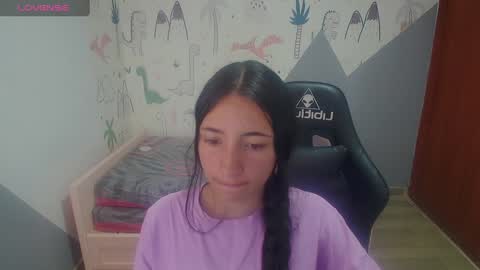 Snapshot of kimberly_thomson_t chatting on 12-17-24, 10:34 kimberly online show from 12-17-24, 10:34