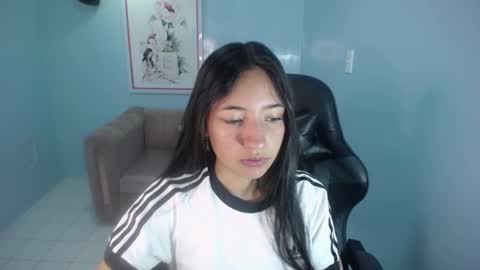 Snapshot of kimberly_thomson_t chatting on 01-02-25, 04:24 kimberly online show from 01-02-25, 04:24