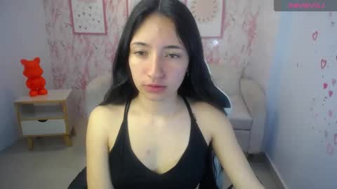 Snapshot of kimberly_thomson_t chatting on 10-15-25, 10:37 kimberly online show from 10-15-25, 10:37