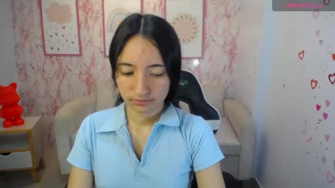 Snapshot of kimberly_thomson_t chatting on 10-17-25, 03:53 kimberly online show from 10-17-25, 03:53