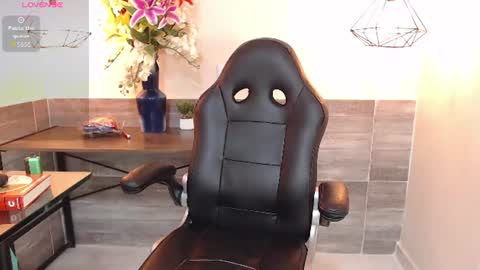         online show from 07-03-26, 08:15