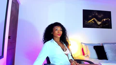 Snapshot of kimberlybanks2 chatting on 02-26-25, 11:26 Kimberly Banks online show from 02-26-25, 11:26