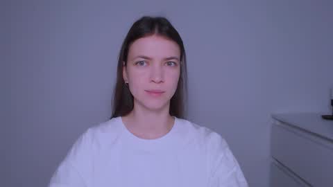 Snapshot of kimberlyhart_ chatting on 12-21-24, 10:50 Kimberly online show from 12-21-24, 10:50