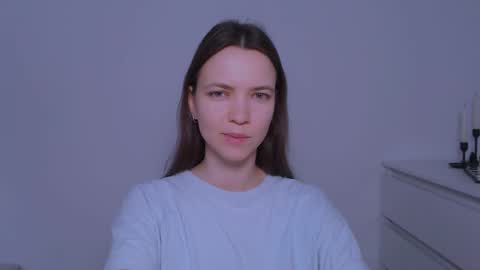 Snapshot of kimberlyhart_ chatting on 01-18-25, 06:13 Kimberly online show from 01-18-25, 06:13