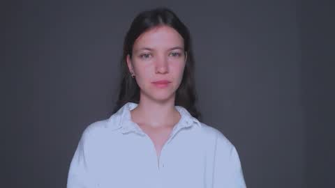 Kimberly online show from 10-31-25, 04:24