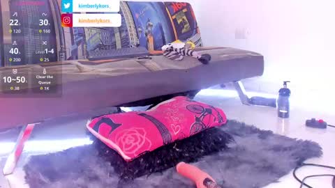 Kimberly online show from 09-26-25, 10:52