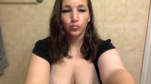 KimberlyLynn online show from 10-29-25, 09:55