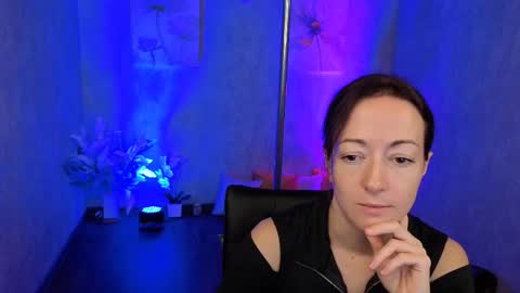 Kimberly online show from 09-17-25, 05:53