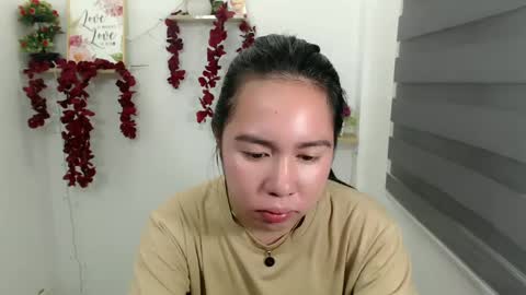 Snapshot of kimbratx chatting on 02-05-25, 10:55 kimbratx online show from 02-05-25, 10:55