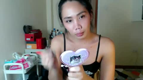 kimchie_21 online show from 02-18-26, 12:01