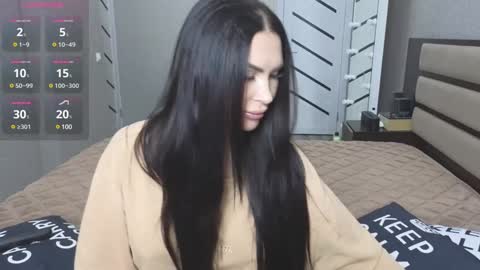 Snapshot of kimdavisbaby chatting on 01-18-25, 08:20 KIm online show from 01-18-25, 08:20