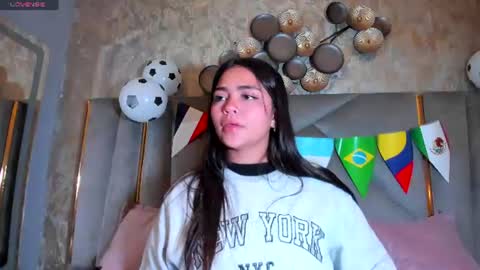  KIM  online show from 06-19-26, 02:49